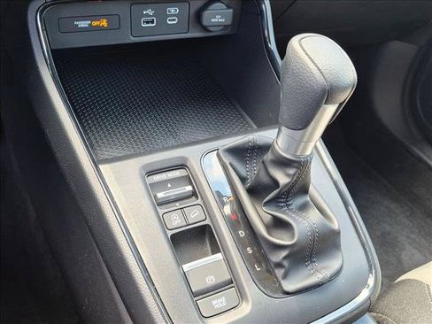 Used 2024 Honda CR-V EX image 11