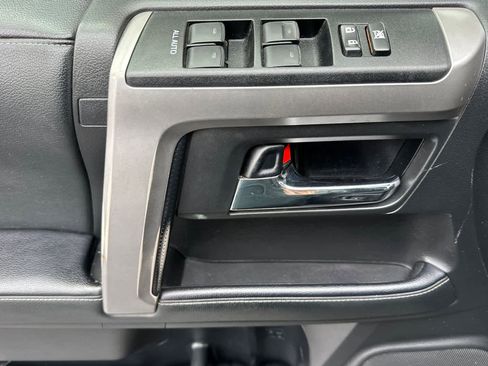 Used 2021 Toyota 4Runner SR5 Premium w/ Moonroof Package image 12