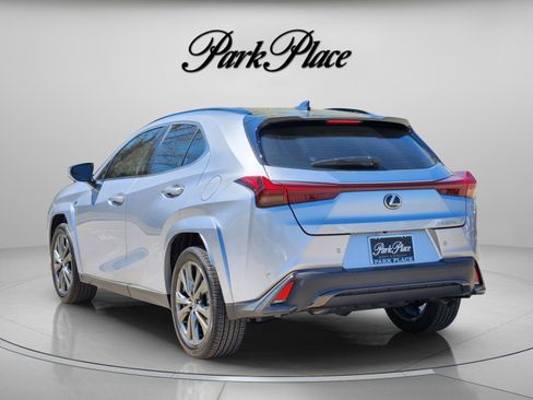 New 2026 Lexus UX 300h FWD image 3