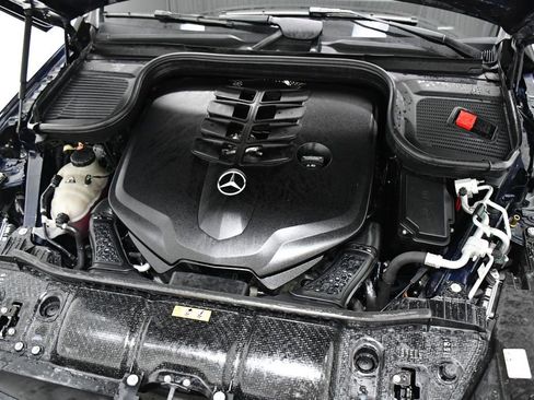 Certified 2021 Mercedes-Benz GLS 580 4MATIC image 6
