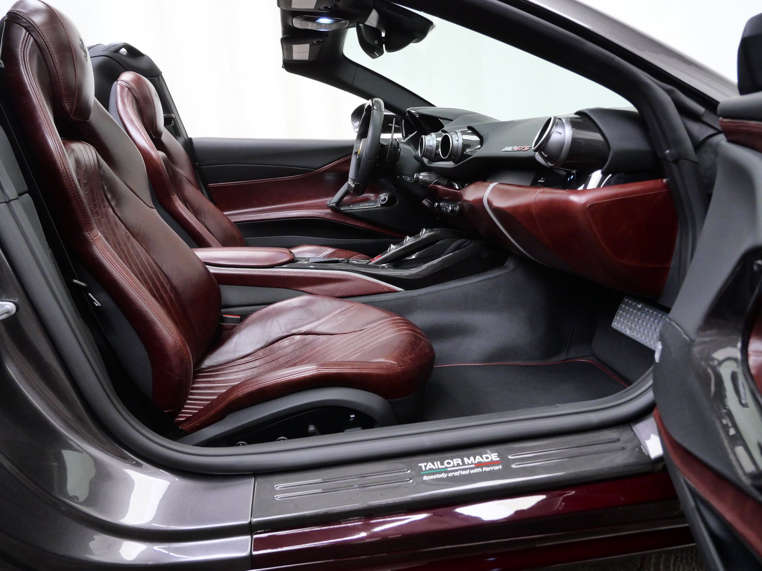 Certified 2022 Ferrari 812 GTS RWD image 16