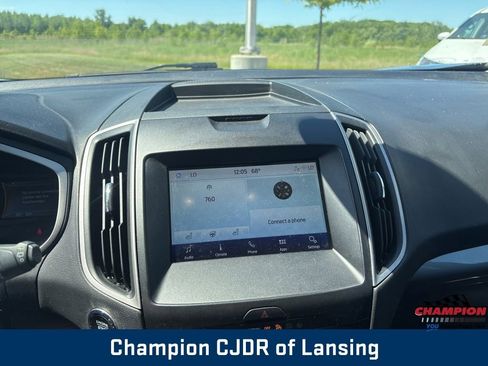 Used 2020 Ford Edge SEL w/ Cold Weather Package AWD/4WD image 23