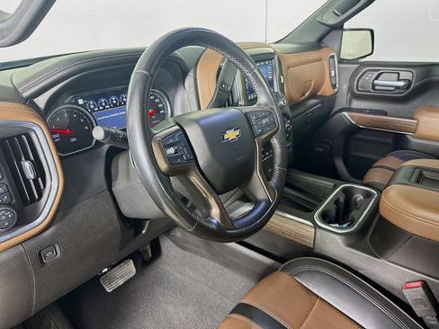 Used 2021 Chevrolet Silverado 1500 High Country RWD image 8