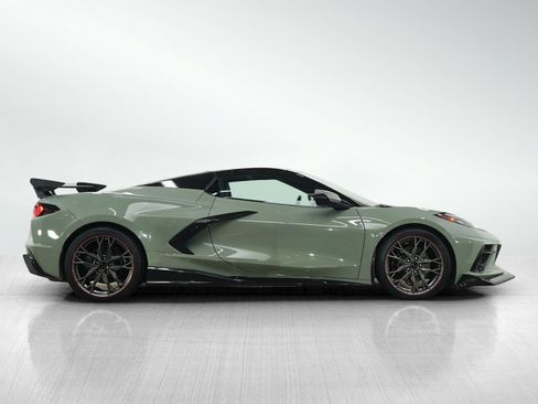 Used 2024 Chevrolet Corvette Stingray Convertible w/ 1LT RWD image 6