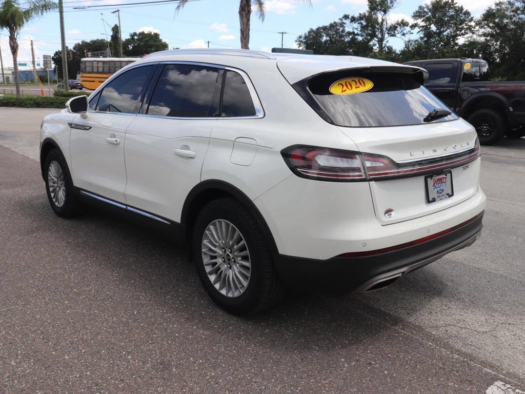 Used 2020 Lincoln Nautilus FWD image 10