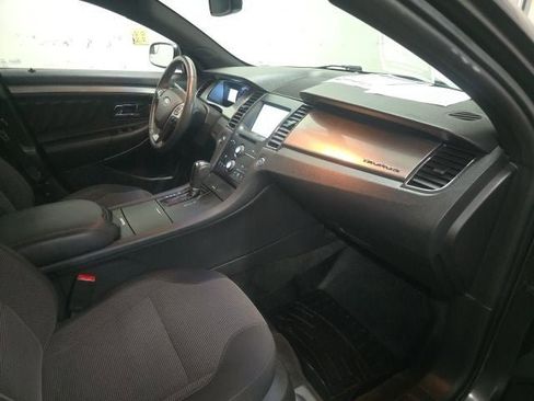 Used 2015 Ford Taurus SEL w/ Equipment Group 201A FWD image 4
