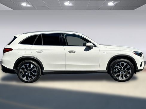 Certified 2025 Mercedes-Benz GLC 350e 4MATIC image 8