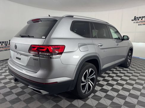 Used 2023 Volkswagen Atlas SEL AWD/4WD image 6