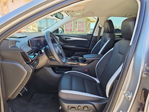 Used 2025 Buick Envision Sport Touring image 11