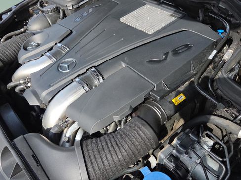 Used 2016 Mercedes-Benz E 550 Cabriolet image 32