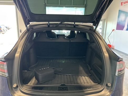 Used 2024 Tesla Model X image 13