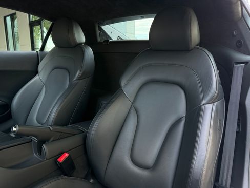 Used 2010 Audi R8 V10 AWD/4WD image 22
