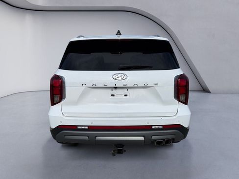 Used 2023 Hyundai Palisade Limited FWD image 4