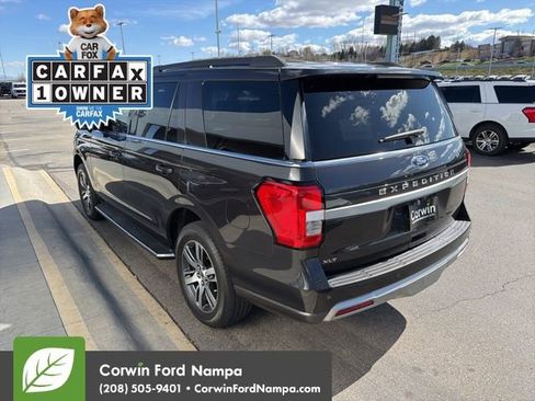 Used 2023 Ford Expedition XLT image 4