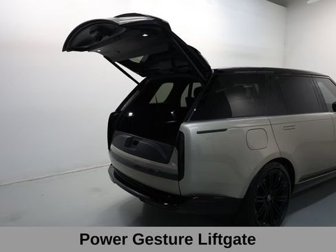 Used 2025 Land Rover Range Rover Long Wheelbase SE AWD/4WD image 55
