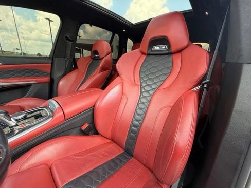 Used 2022 BMW X5 M w/ Executive Package AWD/4WD image 27