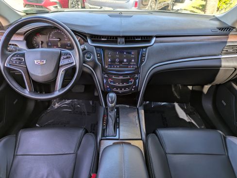 Used 2019 Cadillac XTS Luxury image 15