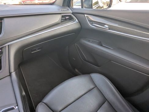 Certified 2021 Cadillac XT5 Sportv image 17