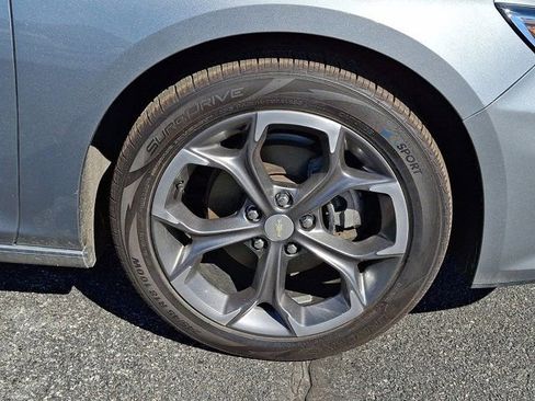 Used 2023 Chevrolet Malibu LT image 11