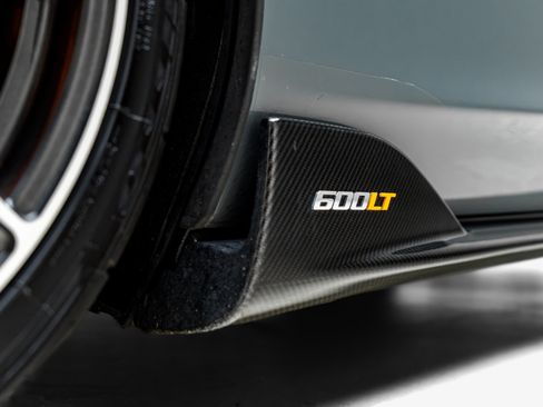 Used 2020 McLaren 600LT Spider RWD image 30