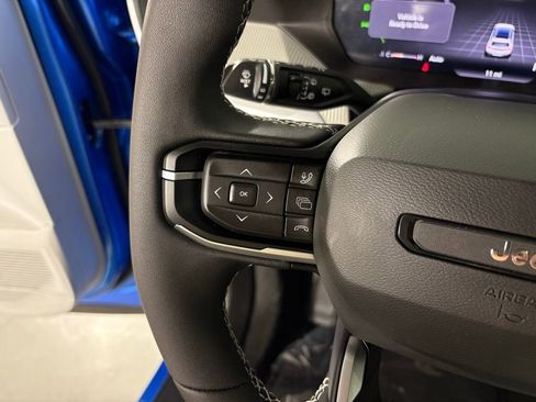New 2026 Jeep Cherokee Laredo AWD/4WD image 21