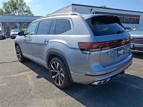 New 2026 Volkswagen Atlas SEL Premium R-Line image 3
