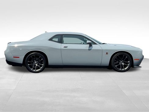 Used 2021 Dodge Challenger R/T Scat Pack RWD image 8