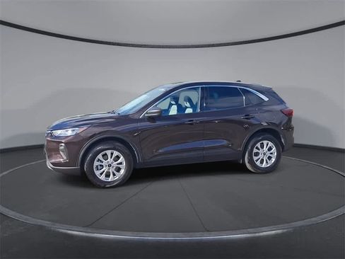 Used 2023 Ford Escape Active image 4