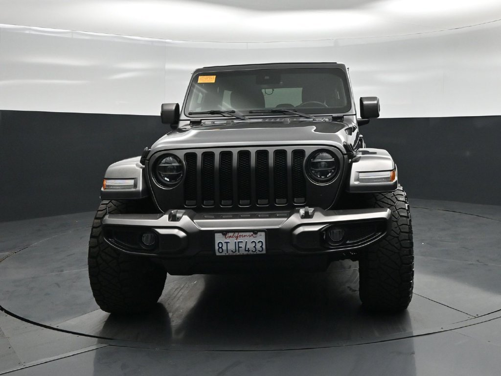 Used 2020 Jeep Wrangler Unlimited Sahara AWD/4WD image 17
