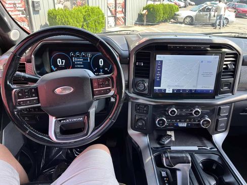Used 2021 Ford F150 Platinum AWD/4WD image 9