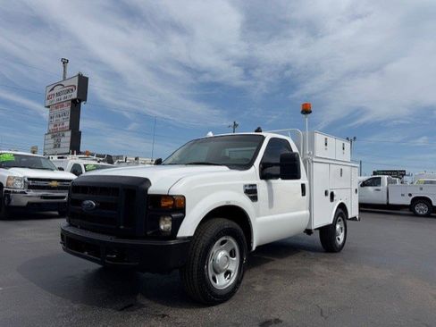 Used 2008 Ford F350 XL RWD image 1