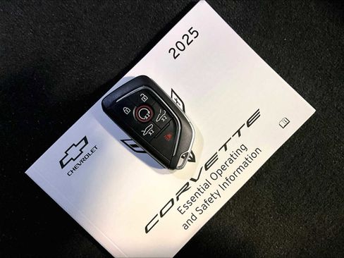 Used 2025 Chevrolet Corvette E-Ray w/ ZER Performance Package image 31