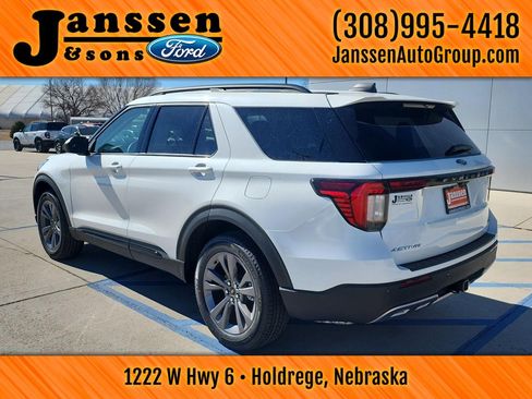 New 2026 Ford Explorer Active w/ Active Comfort Package image 15