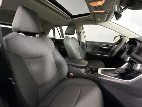 Certified 2019 Toyota RAV4 XLE image 41