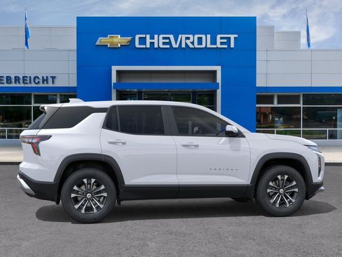 New 2027 Chevrolet Equinox LT w/ Convenience Package II FWD image 29