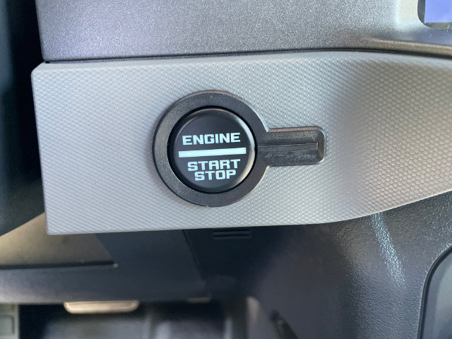 Used 2024 Ford Bronco Black Diamond AWD/4WD image 38