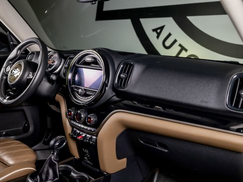 Used 2018 MINI Cooper Countryman S image 23