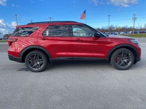 New 2026 Ford Explorer ST-Line w/ ST-Line Street Pack AWD/4WD image 13