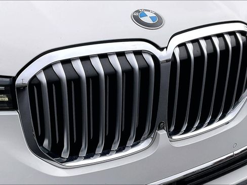 Used 2019 BMW X7 xDrive50i w/ Premium Package image 33
