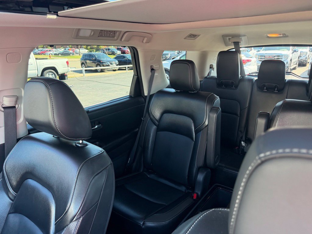 Used 2023 Nissan Pathfinder SL w/ SL Premium Package FWD image 28