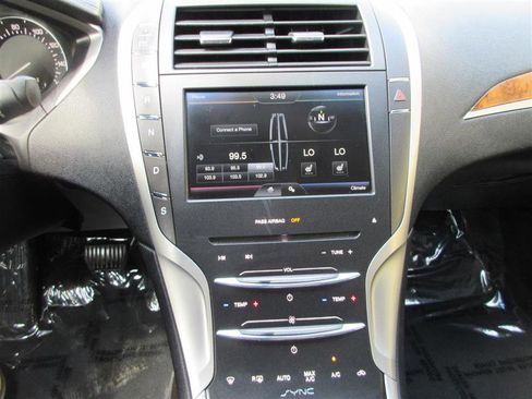 Used 2015 Lincoln MKZ w/ Equipment Group 101A Select image 18