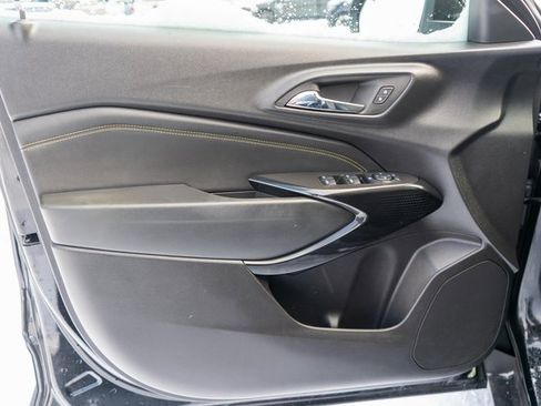 Used 2024 Chevrolet Trax LT w/ Driver Confidence Package image 18