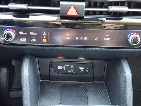 New 2026 Kia Sportage SX image 15