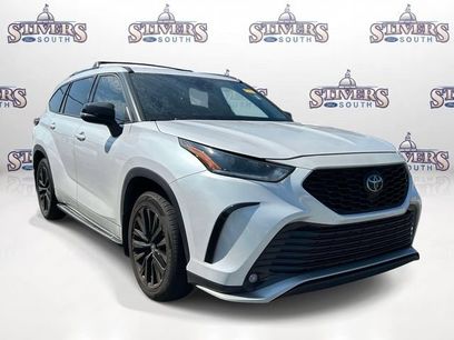 Used 2024 Toyota Highlander XSE
