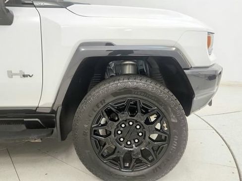 Used 2025 GMC Hummer EV 2X AWD/4WD image 21