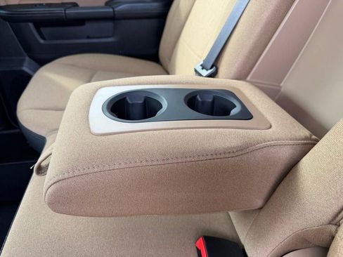 Used 2022 RAM 2500 Big Horn w/ Level C Equiment Group image 15