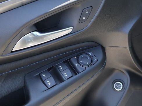 New 2026 Buick Envista Sport Touring FWD image 15