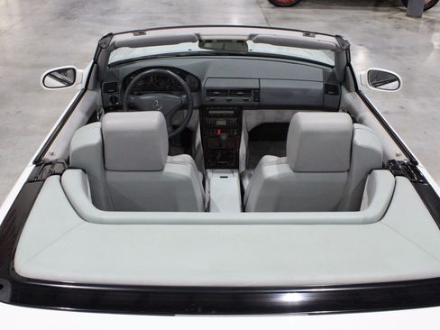 Used 1999 Mercedes-Benz SL 500 image 10