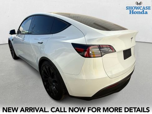 Used 2022 Tesla Model Y Performance image 4