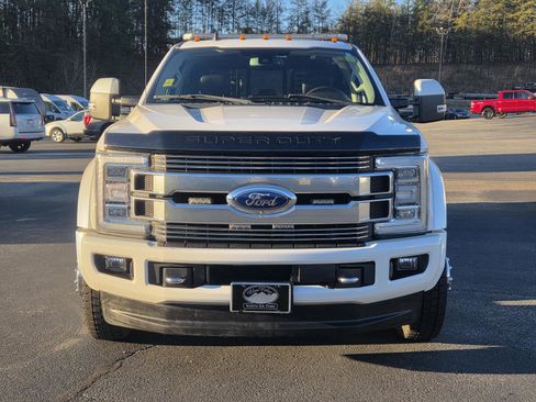 Used 2019 Ford F450 Limited image 7